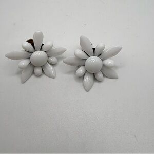 Vintage Thermoset Floral Earrings Western Germany
